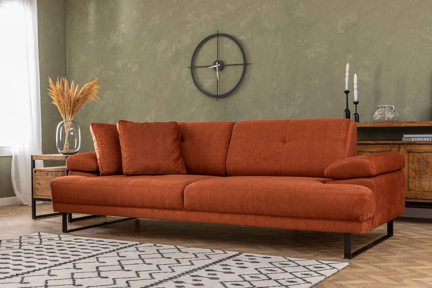 Sofahouse Designová 3-místná sedačka Vatusia 239 cm oranžová